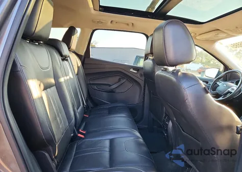 2013 Ford Escape Titanium z USA, uszkodzony, nr VIN 1FMCU9J93DUD55306